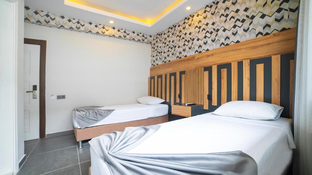 Kafkas Hotel Анталия Екстериор снимка